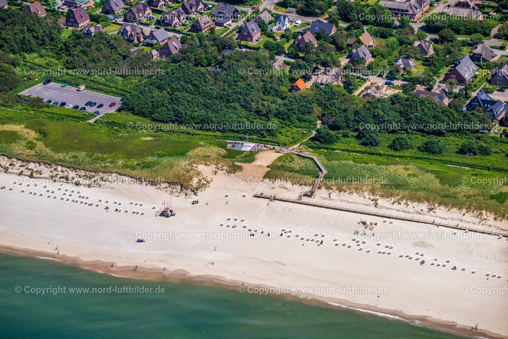 Sylt_Westerland_Bistro_Spointsylt_ELS_4524130625 | SYLT 13.06.2025 Küstenlandschaft in Westerland Gebäude des Restaurant " Bistro S-Point " in Sylt im Bundesland Schleswig-Holstein, Deutschland. Weiterführende Informationen bei: Bistro S-Point Sylt. // Coastal landscape in Westerland Building of the restaurant "Bistro S-Point" in Sylt in the state Schleswig-Holstein, Germany. Further information at: Bistro S-Point Sylt. Foto: Martin Elsen