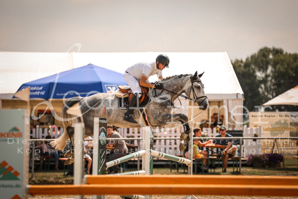 23.SaSpL00077 | Leoni Ertmer Photography - Realisiert mit Pictrs.com