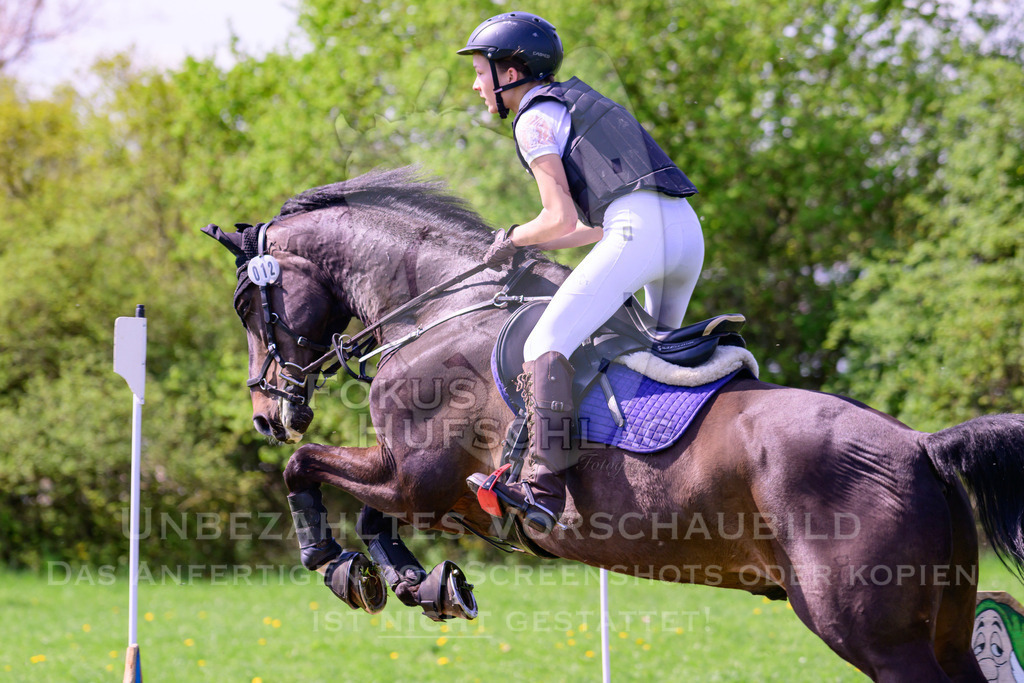 18042026-Gernlinden-01-1-0160 | Fokus Hufschlag Fotografie - Realisiert mit Pictrs.com