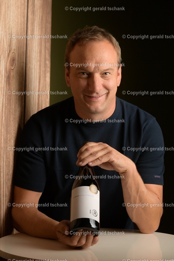DSC_2381 | Wählen Sie hier bitte Ihr bestes Foto aus, mit diesem Bild wird Ihr Set produziert. Sollten Sie kein Bild wählen oder mehrere suchen wir das Beste aus!