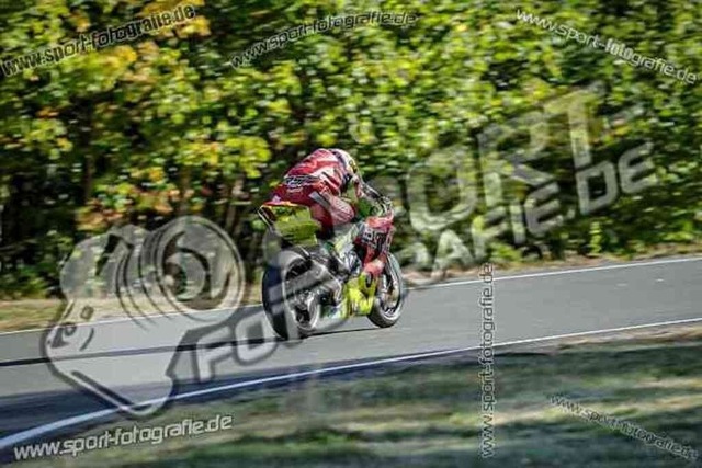 pubi9285 | Professionelle Fotos von Sportveranstaltungen, aber auch Hochzeiten und anderen Events. - Realisiert mit Pictrs.com
