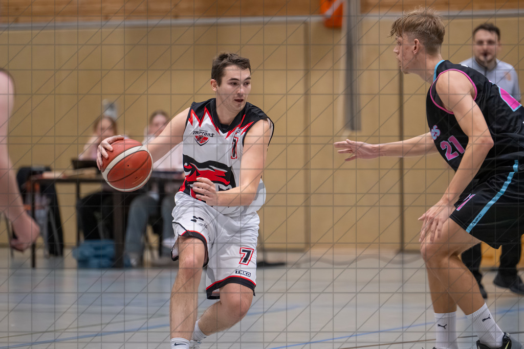 Oberliga Herren West | TuS Bad Essen vs. VS TSG Westerstede III | 01.11.25: Oberliga Herren West | TuS Bad Essen vs. VS TSG Westerstede III / Bad Essen / Deutschland  //   CREDIT:www.bullenfotos.de, Martin König, Hörner Weg 40, D-49078 Osnabrück, +4917663732967 // Nutzung und Weitergabe nur zu den vereinbarten Zwecken. Presseanfragen an Ersteller. Alle Rechte beim Ersteller. Honorierung nach MFM. - Realisiert mit Pictrs.com