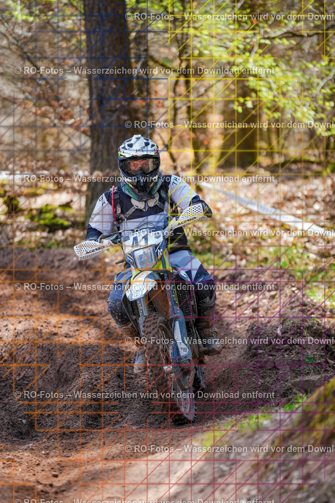 2 Lauf Mernes-1541 | Sportfotografie von RO-Fotos: Motorsport, Motocross, Enduro, Laufveranstaltungen und Triathlon. Professionelle Fotos von Sportlern und Events. - Realisiert mit Pictrs.com