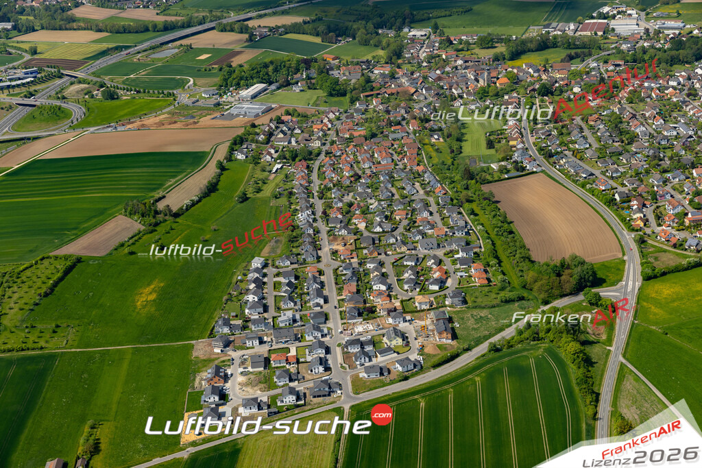 Die Luftaufnahme Unterlauter - Lautertal wurde 2022 vom Flugzeug aus (keine Drohne) erstellt. Hohe Auflösung -für große Poster und Wandbilder geeignet - Garantiert!