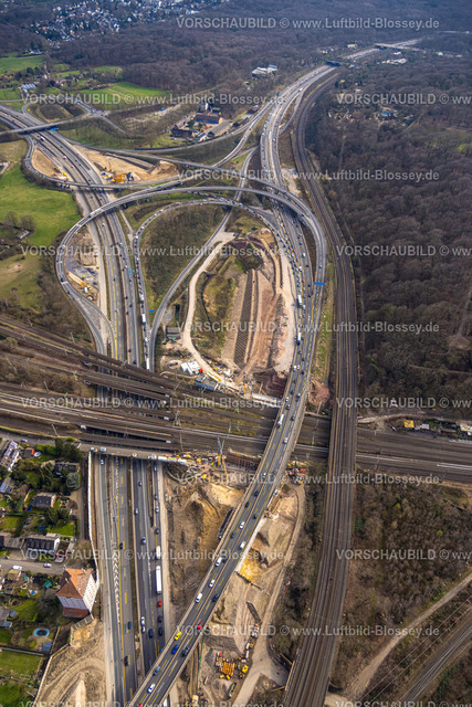 Duisburg240304138 | Luftbild, Autobahnkreuz Kaiserberg der Autobahnen A40 und A3 mit Baustellen, Duissern, Duisburg, Ruhrgebiet, Nordrhein-Westfalen, Deutschland, Duisburg-S