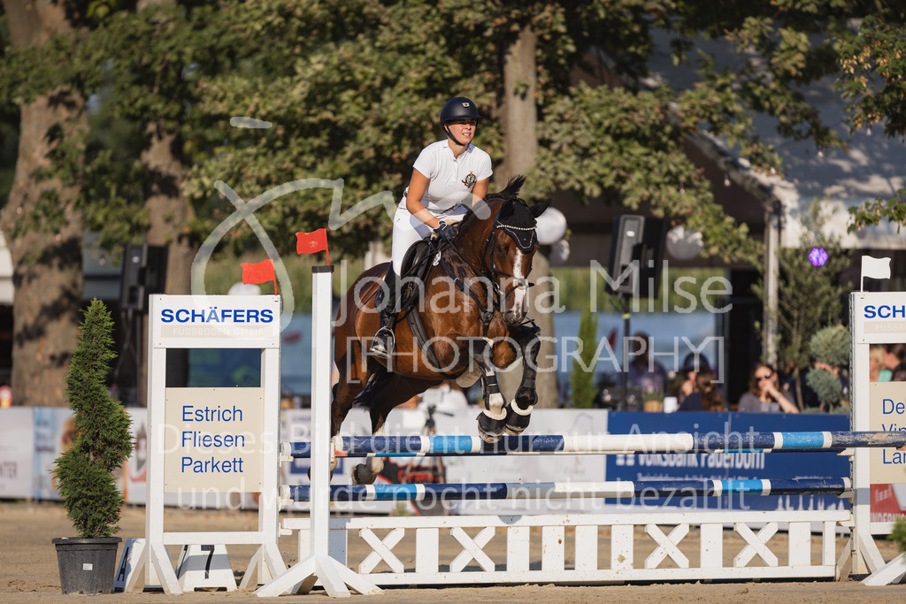 230823_Delbrueck_Stil-A1-152 | Deine schönsten Turniermomente als professionelle Fotos! Entdecke hochwertige Pferdesport-Fotografie im Online-Shop. Jetzt Fotos finden & bestellen!