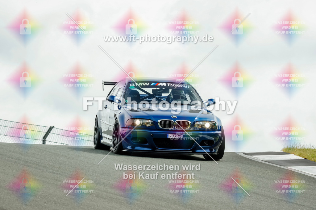 _GTS5467 | Hier findet Ihr Bilder von Touristenfahrten auf der Nürburgring Nordschleife oder von anderen Veranstaltungen die ich besucht habe. Viel Spass beim Durch Schauen 