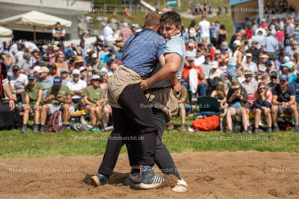 RB_05334 | René Burch leidenschaftlicher Fotograf aus Kerns in Obwalden.  Hier finden sie Sport, Landschaft und Natur Fotografie.
 - Realisiert mit Pictrs.com