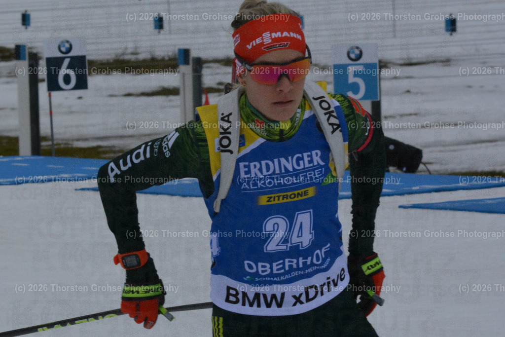 IBU WC Biathlon Oberhof 2018 | HAMMERSCHMIDT Maren (GER); IBU WC Biathlon Oberhof 2018, 10 km Verfolgung der Frauen am 06.01.2018 in der DKB Ski Arena in Oberhof, (Deutschland) - Realisiert mit Pictrs.com