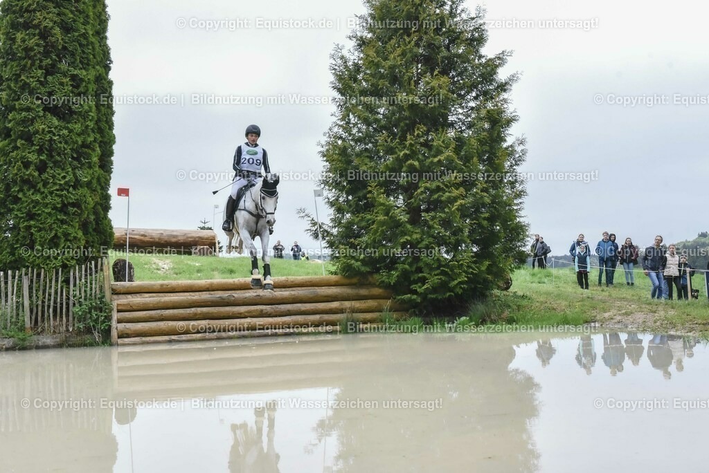 20230513_CCI2_Section2_Gelände_0027 | equistock
