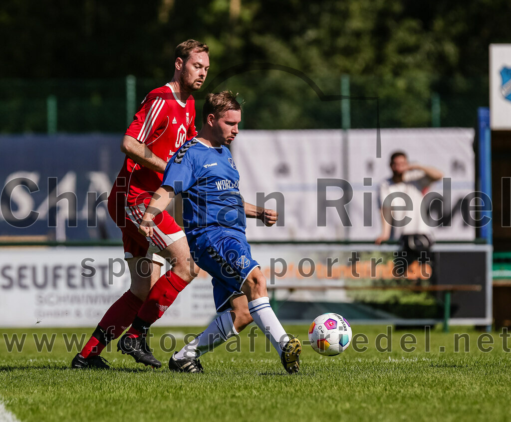 2023-09-09_056_FC_Langengeisling_III_gegen_FC_Fraunberg_II | Erding, Deutschland, 09.09.2023:
Fußball, C-Klasse 2023 / 2024, 6. Spieltag, FC Langengeisling III gegen FC Fraunberg II, Endergebnis: 1:2

Foto: Christian Riedel / fotografie-riedel.net