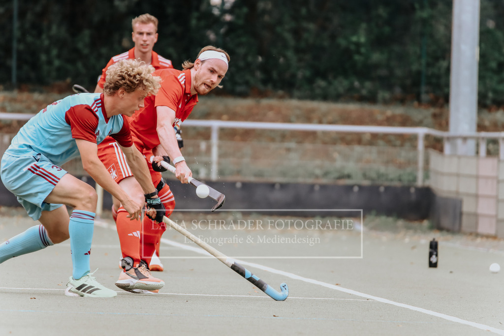 Herren_Bundesliga_02_F_RWK-UHC_21.09.25_Köln (358 von 471) | lanaschraderfotografie - Realisiert mit Pictrs.com