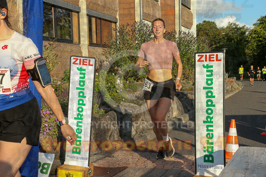 250801_1935_EX1_8250 | Sportfotografie im Rhein-Sieg Kreis, Köln, Bonn, NRW, Rheinland Pfalz, Hessen, etc. Unser Tätigkeitsfeld umfasst den Laufsport vom Volkslauf über den Marathon, Duathlon, Triathon bis zum Ultralauf wie Kölnpfad Ultra oder Schindertrail.