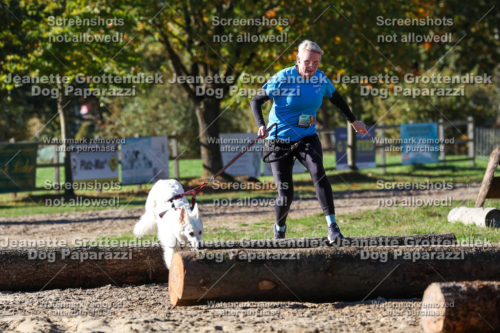 Dog Paparazzi - Strongdog 10-25-2586 | Dog Paparazzi Jeanette Grottendiek Fotografie & Videografie - Realisiert mit Pictrs.com