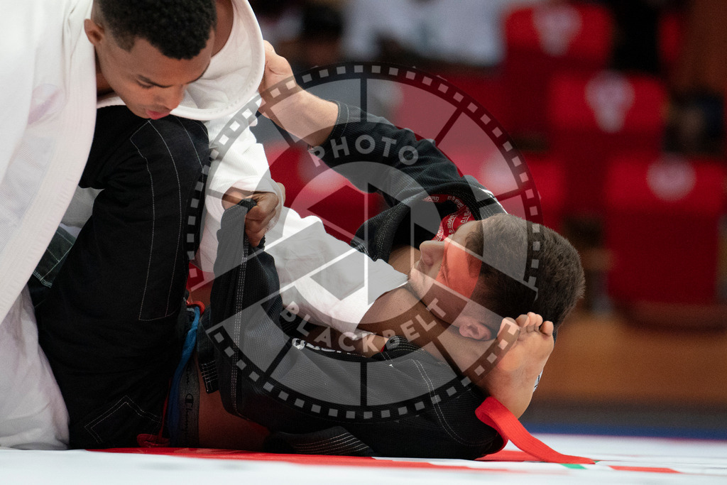 20231109PBB6632 | Fighters compete during the AJP World Professional Championship in the Mubadala Arena in Abu Dhabi, Arab United Emirates, on November 9, 2023.