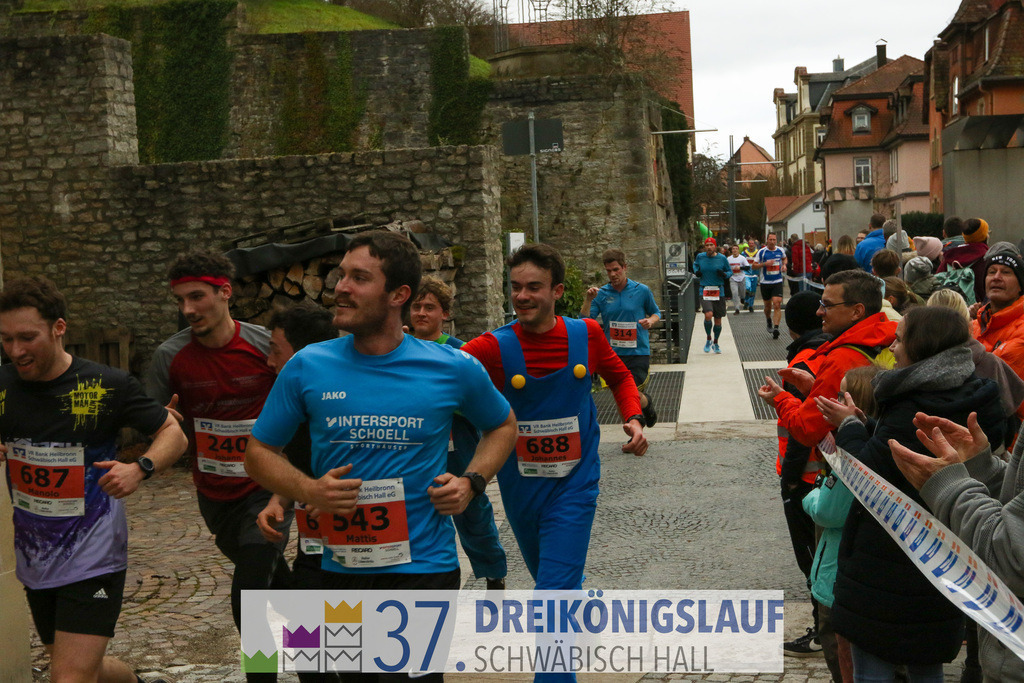 VR Bank Hauptlauf 10000m | 3 Koenigslauf 2023 - Realisiert mit Pictrs.com