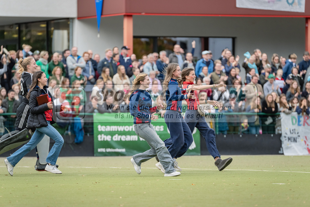 HK_20231022_106139 | Finale Deutsche Meisterschaft Feld WU16 Uhlenhorst Mülheim - Düsseldorfer HC am 22.10.2023 DHC, Düsseldorf ,