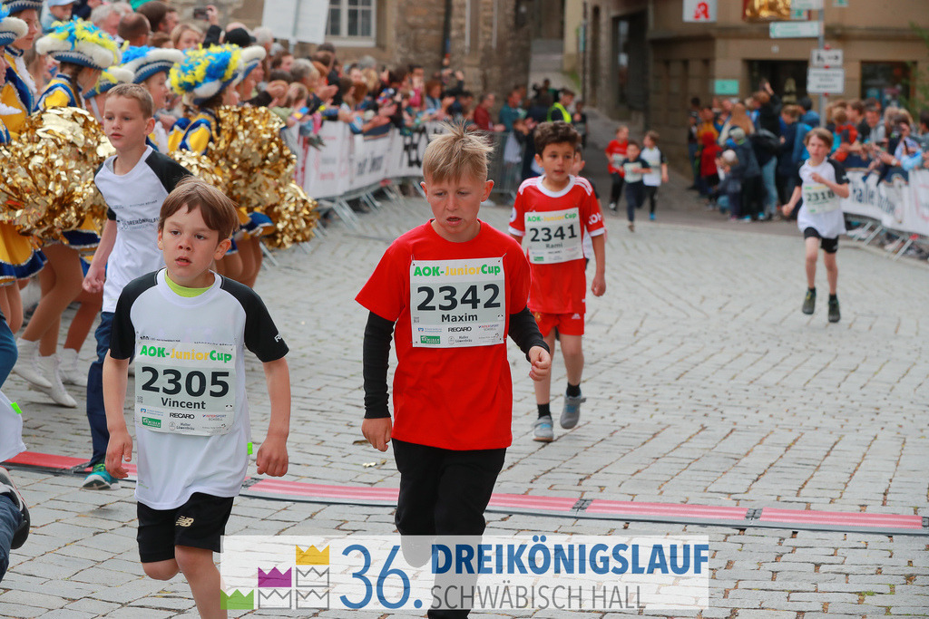 AOK Junior Cup 400m | 3Königslauf 2022 AOK Junior Cup 400m - Realisiert mit Pictrs.com