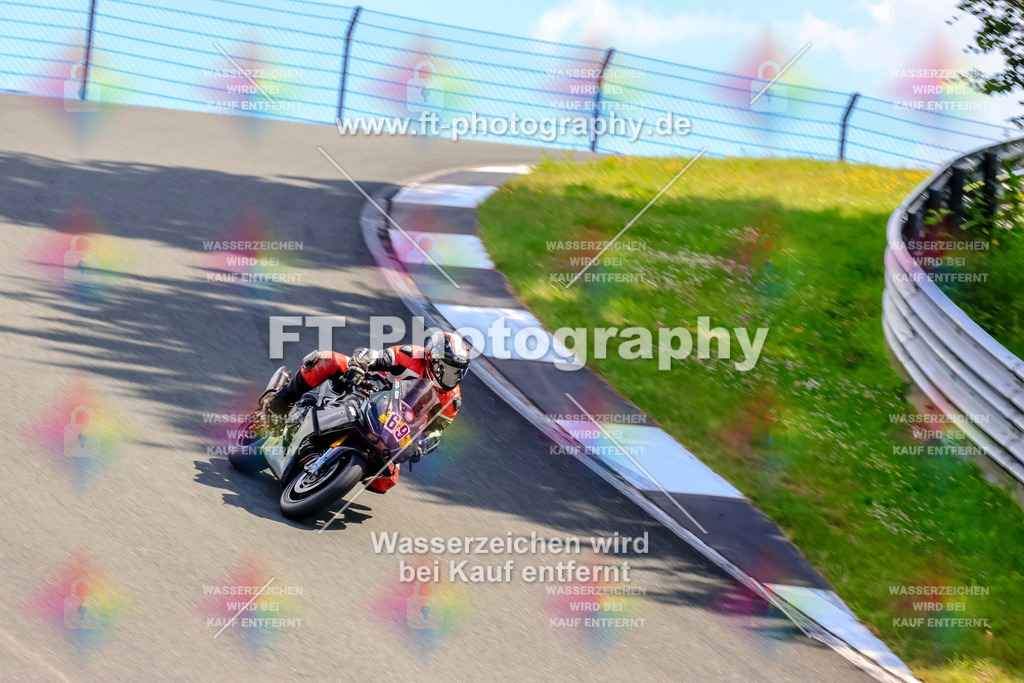 _TCM4168 | Hier findet Ihr Bilder von Touristenfahrten auf der Nürburgring Nordschleife oder von anderen Veranstaltungen die ich besucht habe. Viel Spass beim Durch Schauen 