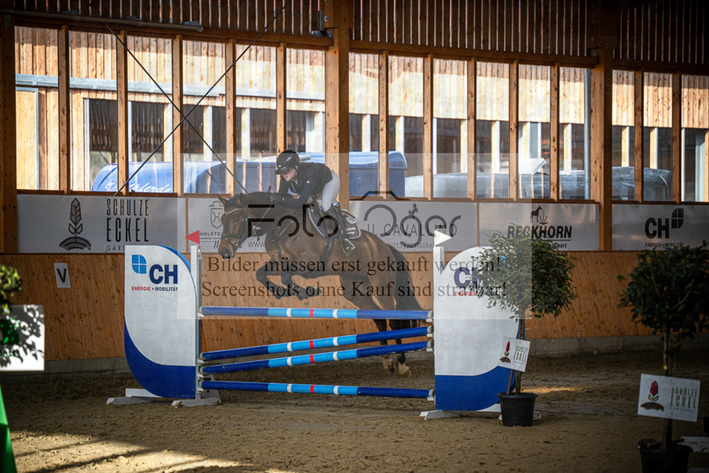 DOS_1251 | Entdecke hochwertige Reitturnierfotos von Foto Oger. Professionell, emotional und authentisch – jetzt Lieblingsmomente im Shop bestellen.Deutschlandweite Turnierfotografie. - Realisiert mit Pictrs.com