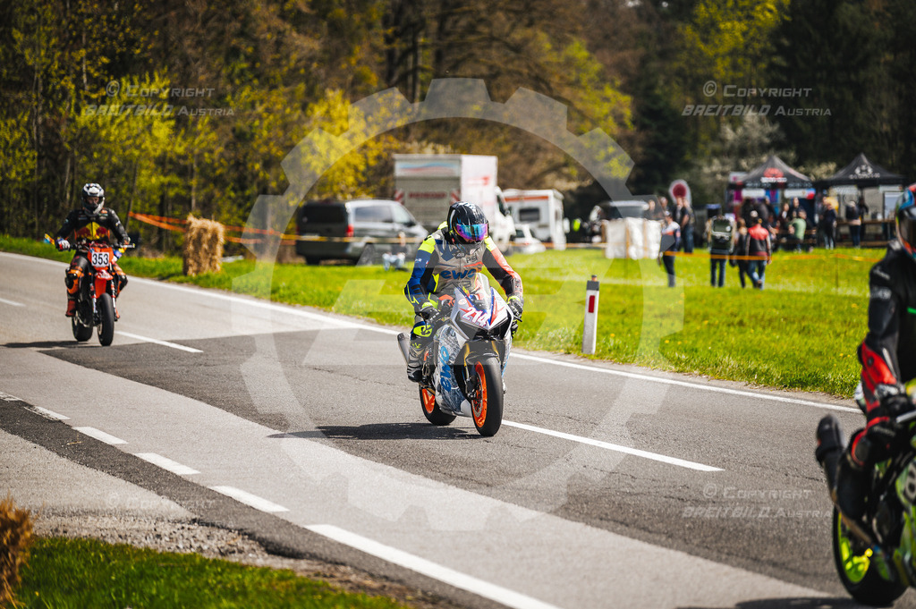 0476 - Bergrennen Landshaag2026 | BREITBILD Austria Webshop

Finde Fotos von: Breitbild, Breitbild Austria, Landshaag, Europeanbikers, KTM, BMW, Bergrennen, Bikeporn, Carporn, Bikes, Cars, Fotografie, Oberösterreich, Österreich, Berufsfotograf, Motorradteile Ganster, Julbach, Pannoniari - Realisiert mit Pictrs.com