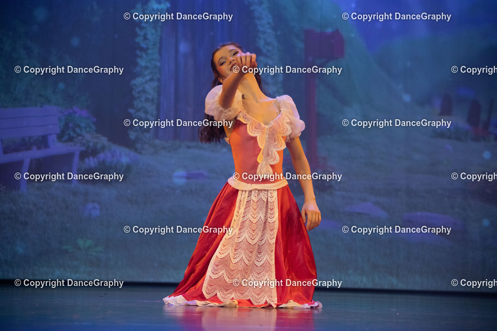 GPHY3195 | DanceGraphy - Realisiert mit Pictrs.com