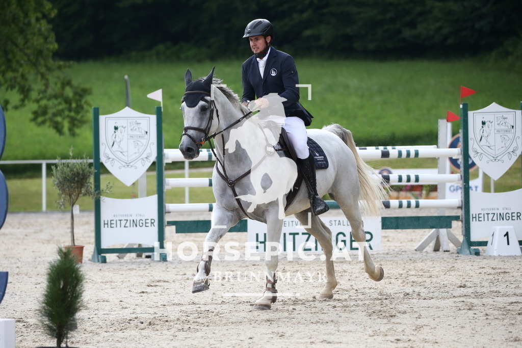 DL2Q2787 | Willkommen bei Brunnmayr - Design & Fotografie – Ihrem Spezialisten für Reitturniere und Pferdeveranstaltungen in Oberösterreich, Salzburg und Bayern! Seit über 17 Jahren sind wir leidenschaftlich dabei.