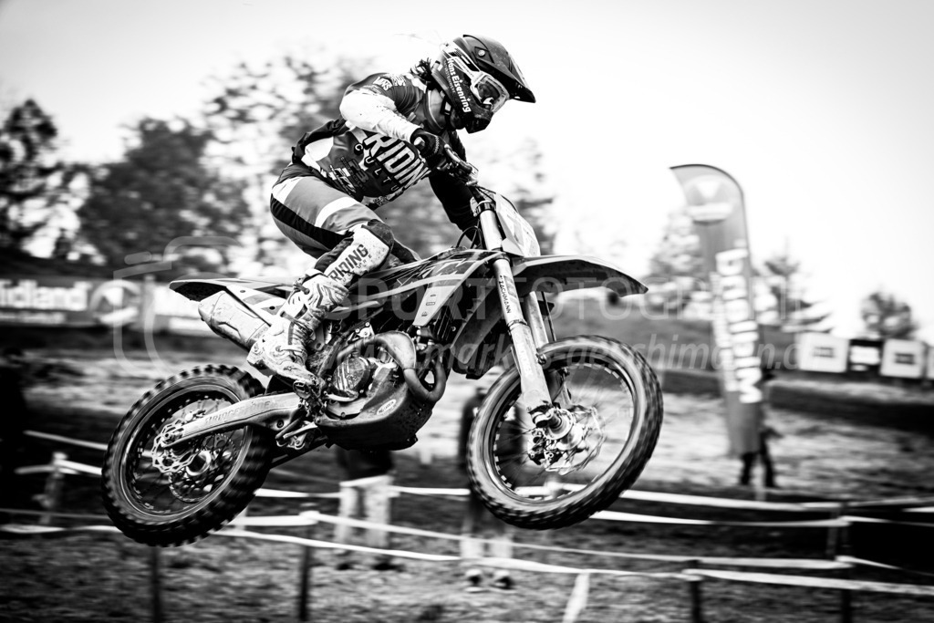 Motocross Schlatt bei Winterthur - 30. April 2023 | #17 Keller Ramon aus Truttikon (CH) auf KTM in der Kategorie ProRace Serie am Motocross Schlatt bei Winterthur, 30. April 2023. 
Instagram: @mx_schlatt | @mc_wila | @sam_schweiz
Bild: Sportfotografie Markus Aeschimann | www.markus-aeschimann.ch - Realisiert mit Pictrs.com