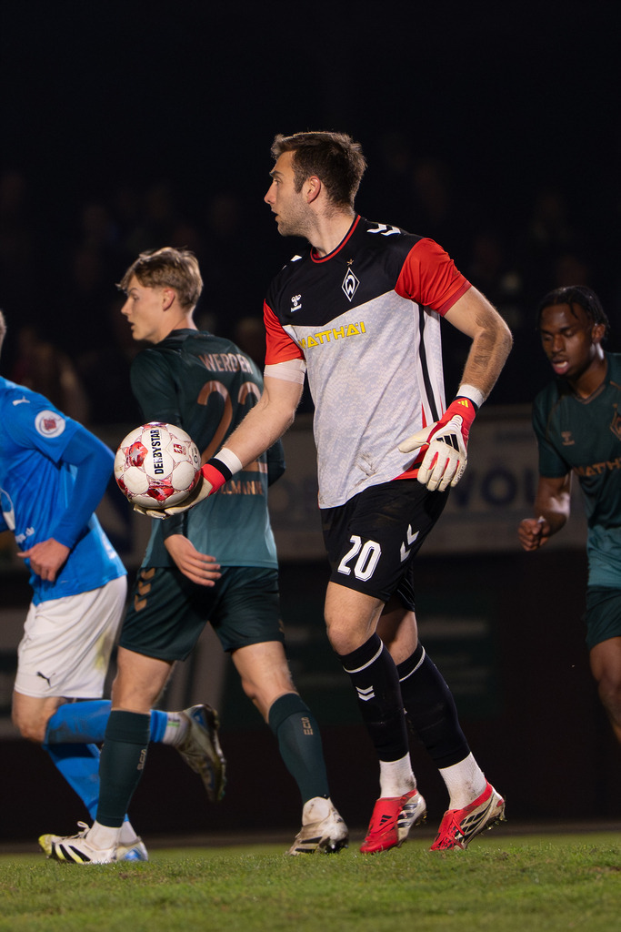 Fußball I Herren I Saison 2025-2026 I Regionalliga Nord I 25. Spieltag I TuS Blau-Weiß Lohne - Werder Bremen II I 5782 | Jonas Horsch (20, SV Werder Bremen II) - Realisiert mit Pictrs.com