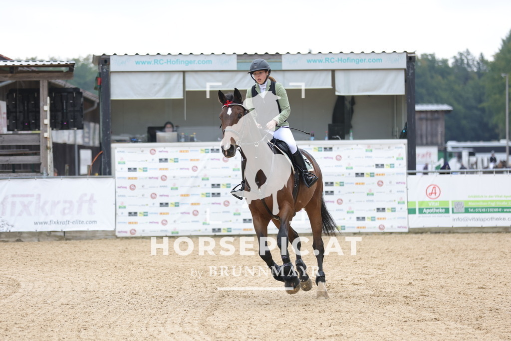 0P6A5783 | Willkommen bei Brunnmayr - Design & Fotografie – Ihrem Spezialisten für Reitturniere und Pferdeveranstaltungen in Oberösterreich, Salzburg und Bayern! Seit über 17 Jahren sind wir leidenschaftlich dabei.