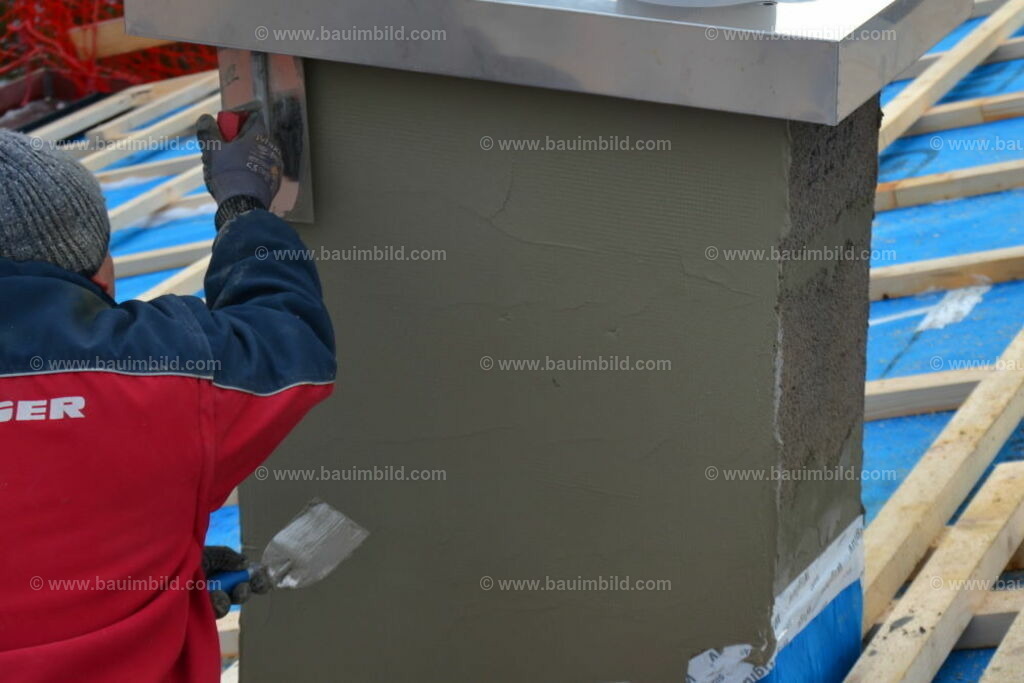 bib-lg08-schornstein-0052 | Nach LV-Leistungsgruppen sortierte Detailfotos über den Bau eines Hauses. Alle Hausbau-Bilder direkt vom Urheber und Autor der Website Haus-Selber-Bauen.com