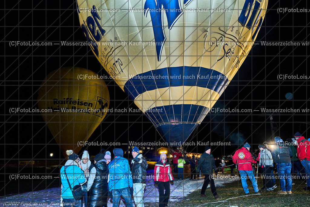 ALP0575_Nacht der Ballone_Lackenhof | (C)FotoLois.com, Alois Spandl, 'Nacht der Ballone' des Ballonclub ÖTSCHERLAND in Lackenhof/Weitental, gemeinsame Veranstaltung mit Tourismusverband ÖTSCHER, Mi 28. Dezember 2022.