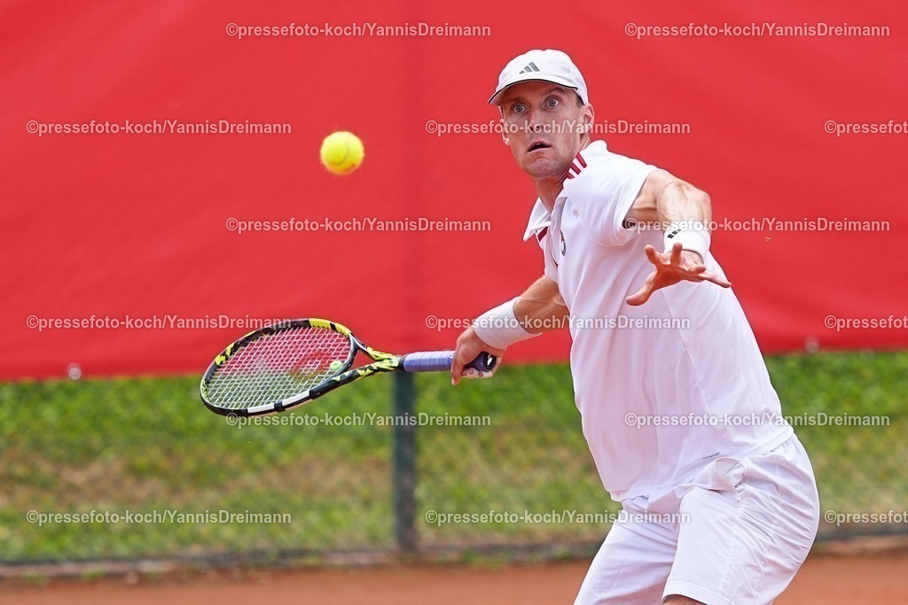 xYDR11072501018 | 11.07.2025, xydrx, Köln, Tennis, 1.Bundesliga Herren, Kölner THC Stadion Rot-Weiss 1 - TC Bredeney 1, Tennisanlage Olympiaweg: Jan Choinski (Kölner THC Stadion Rot-Weiss 1)