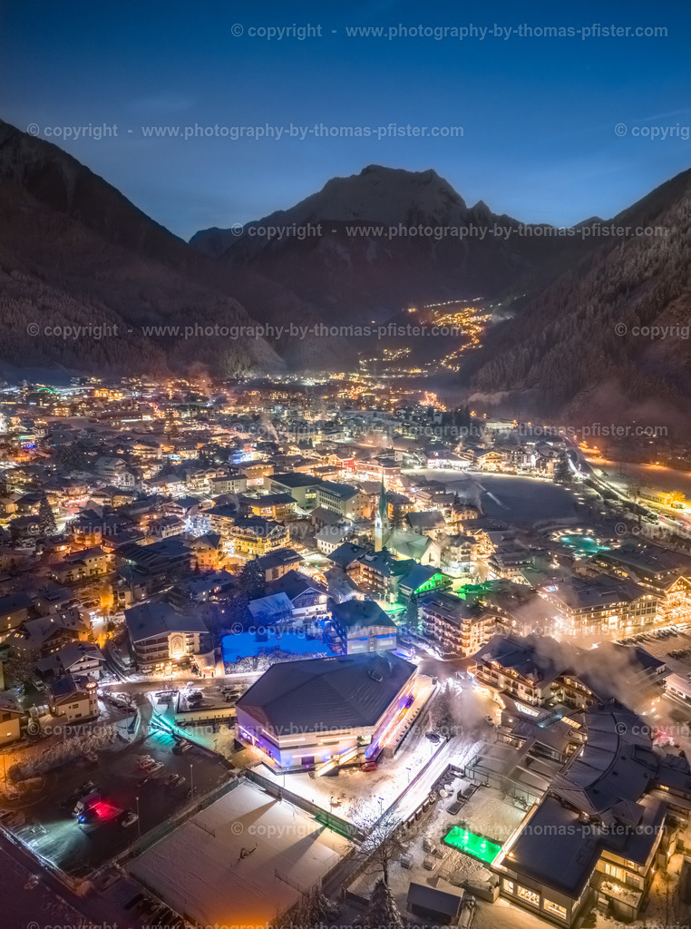 Mayrhofen Blaue Stunde copyright  Thomas Pfister-2 | PHOTOGRAPHY BY THOMAS PFISTER