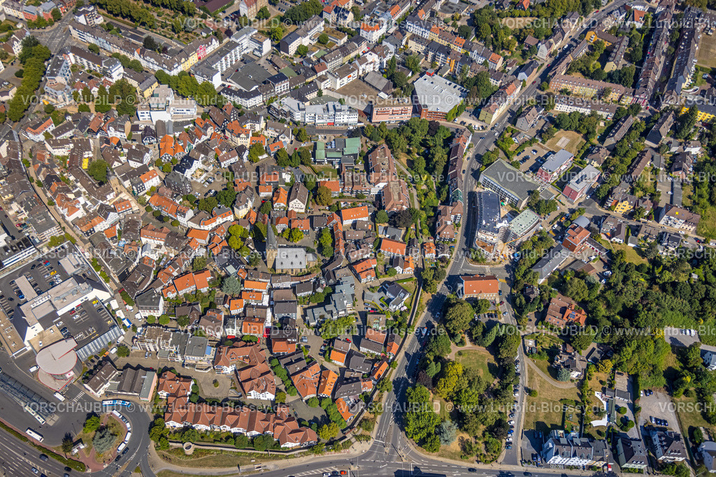 Hattingen220807827 | Luftbild, Malerische Altstadt, evang. St.-Georgs-Kirche, rote Dächer, Hattingen, Ennepe-Ruhr-Kreis, Ruhrgebiet, Nordrhein-Westfalen, Deutschland