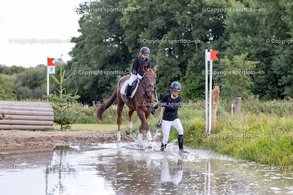 20250830-25VW5703-2 | Sportfoto SH - Realisiert mit Pictrs.com