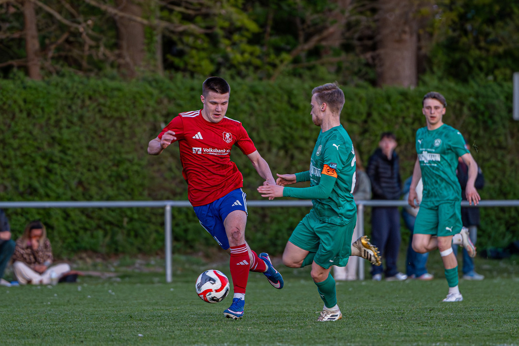 Fußball I Herren I Saison 2025-2026 I Landesliga Weser-Ems I 17. Spieltag I TV Dinklage - VfR Voxtrup I 12618 | jns.sportfotos - Realisiert mit Pictrs.com