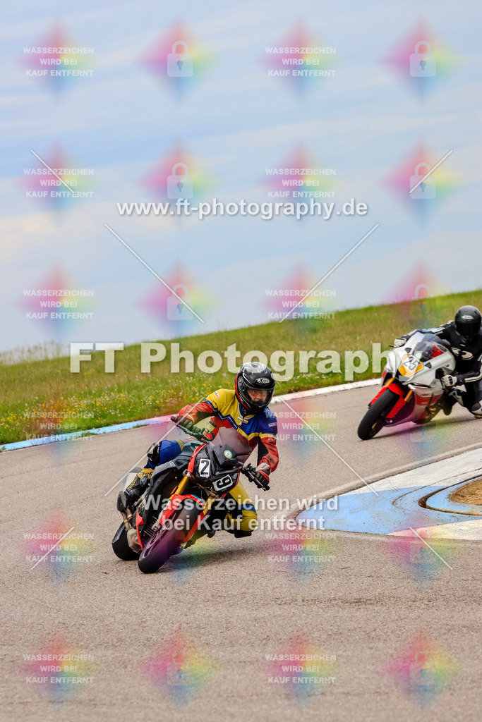 MotoTeam-2151 | Hier findet Ihr Bilder von Touristenfahrten auf der Nürburgring Nordschleife oder von anderen Veranstaltungen die ich besucht habe. Viel Spass beim Durch Schauen 