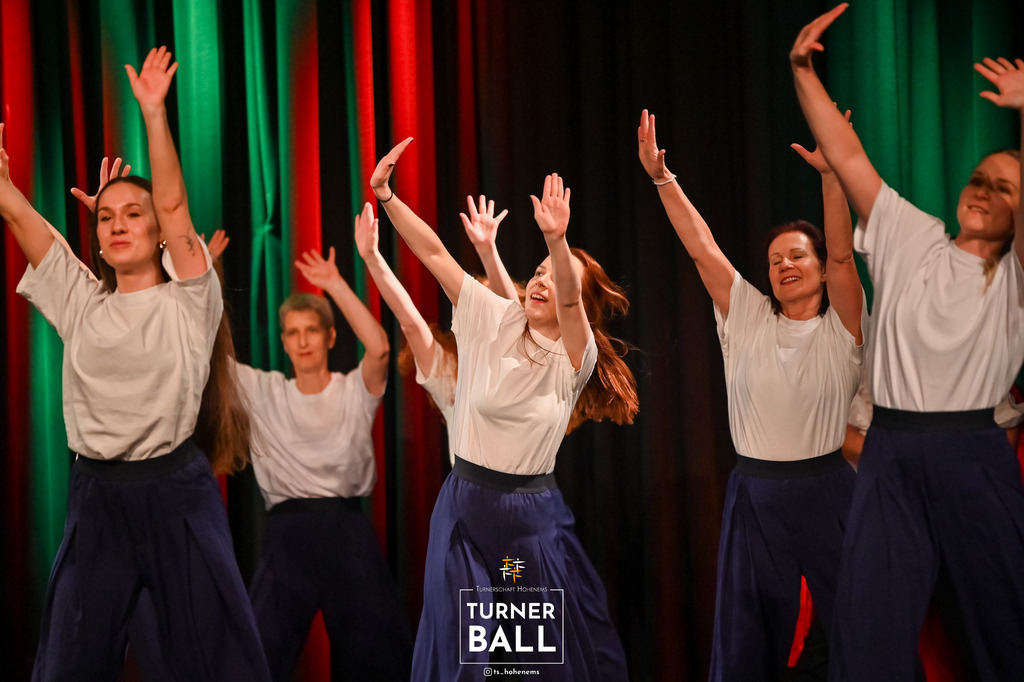 DSC_9443 | "Fussifoto.com – Ihr Ansprechpartner für hochwertige Fotografie! Entdecken Sie kreative Bilder und professionelle Dienstleistungen. Kontaktieren Sie uns für Ihre Projekte!"