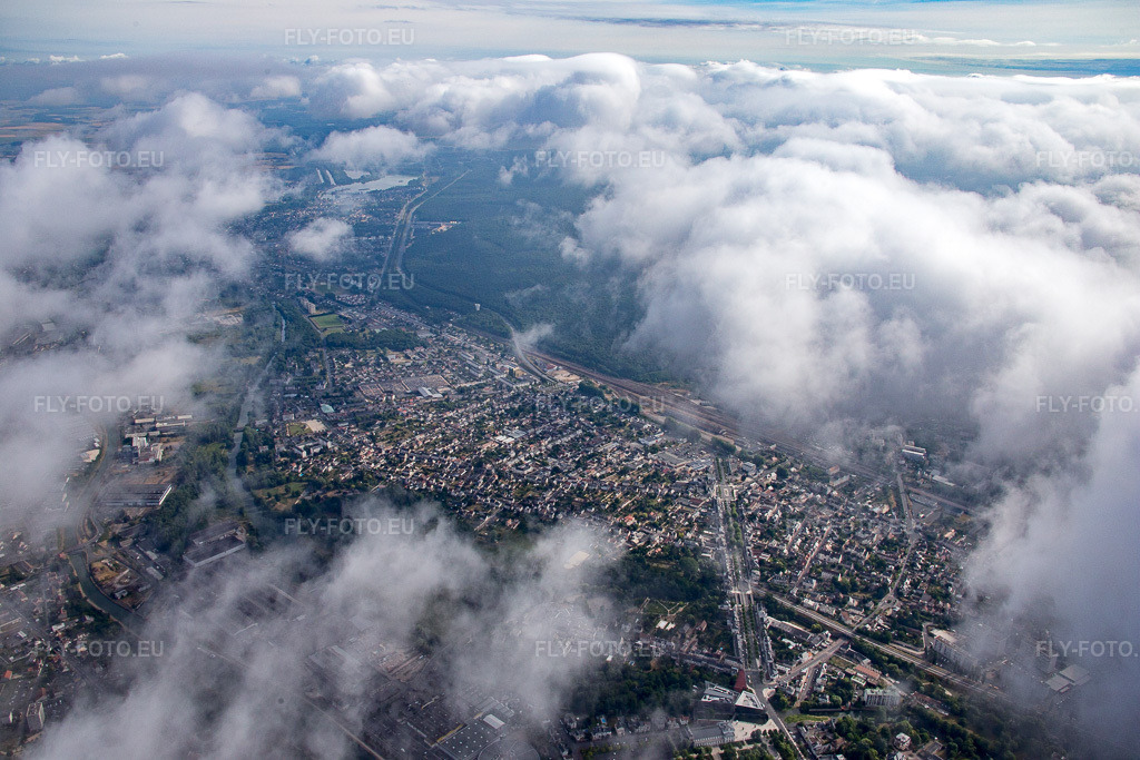 Vue aérienne: Vue de la ville à Châlette-sur-Loing dans le département Loiret, France. Photo: IMG_082596.jpg prise le 21/06/2015 par Werner Riehm/FLY-FOTO.euRésolution de l'original: 5472 x 3648 px