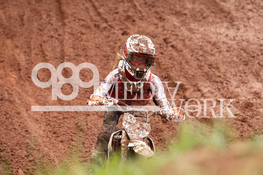 5E6A9908 | 989 MEDIAWORK