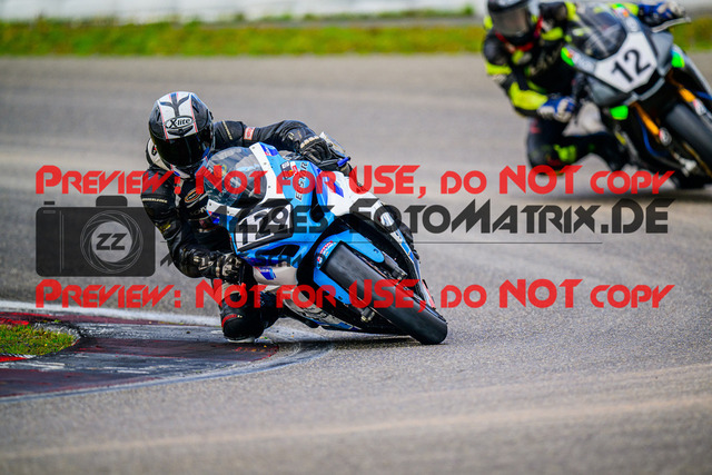 MaZZes_FotoMatrix_240910_6007705_3917 | WEISS