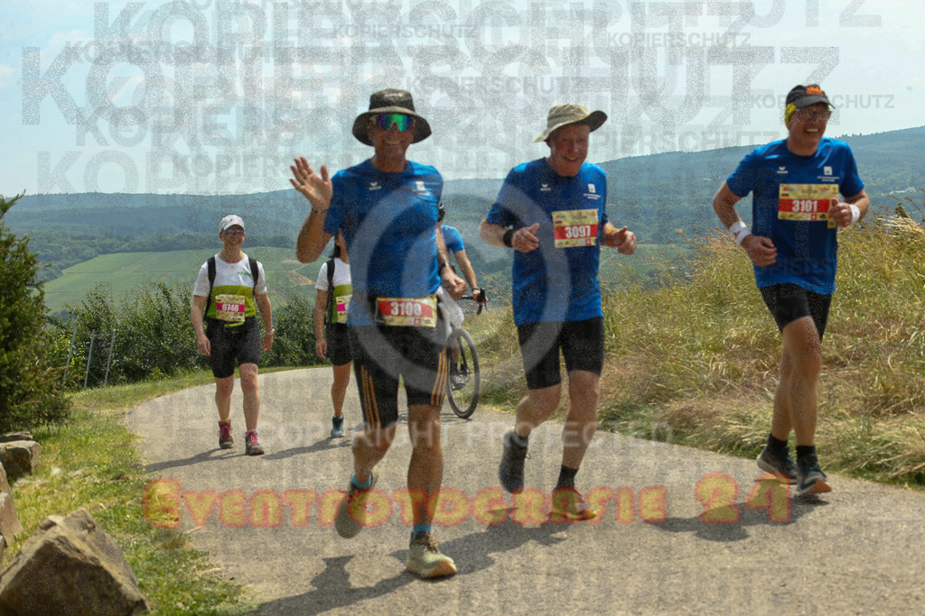 250614_1432_EX1_0832 | Sportfotografie im Rhein-Sieg Kreis, Köln, Bonn, NRW, Rheinland Pfalz, Hessen, etc. Unser Tätigkeitsfeld umfasst den Laufsport vom Volkslauf über den Marathon, Duathlon, Triathon bis zum Ultralauf wie Kölnpfad Ultra oder Schindertrail.