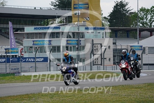 2023_05_01_PBK_22559 | Sportfotografie; SlowMotion; Video; Rennstrecke; Hafeneger; Speer; Racing; RSE; BMW; CBO; Trackday; Motorsportarena; Hockenheimring; Brno; Most; Barcelona; Valencia