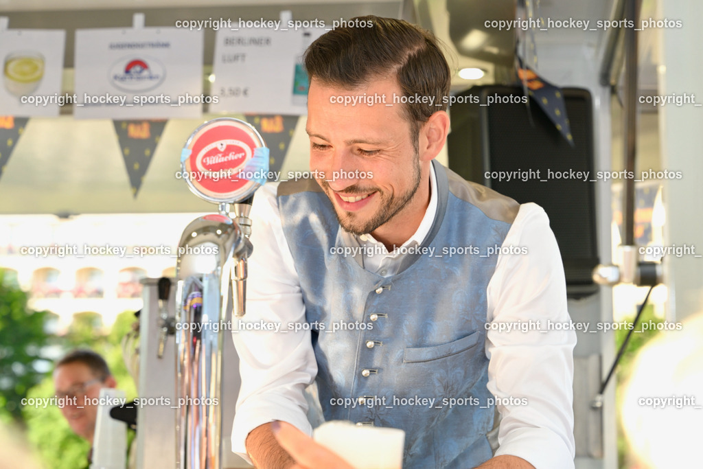 78. Villacher Kirchtag Mittwoch 2.8.2023 | Landesrat Sebastian Schuschnig, Starkstrom Bar