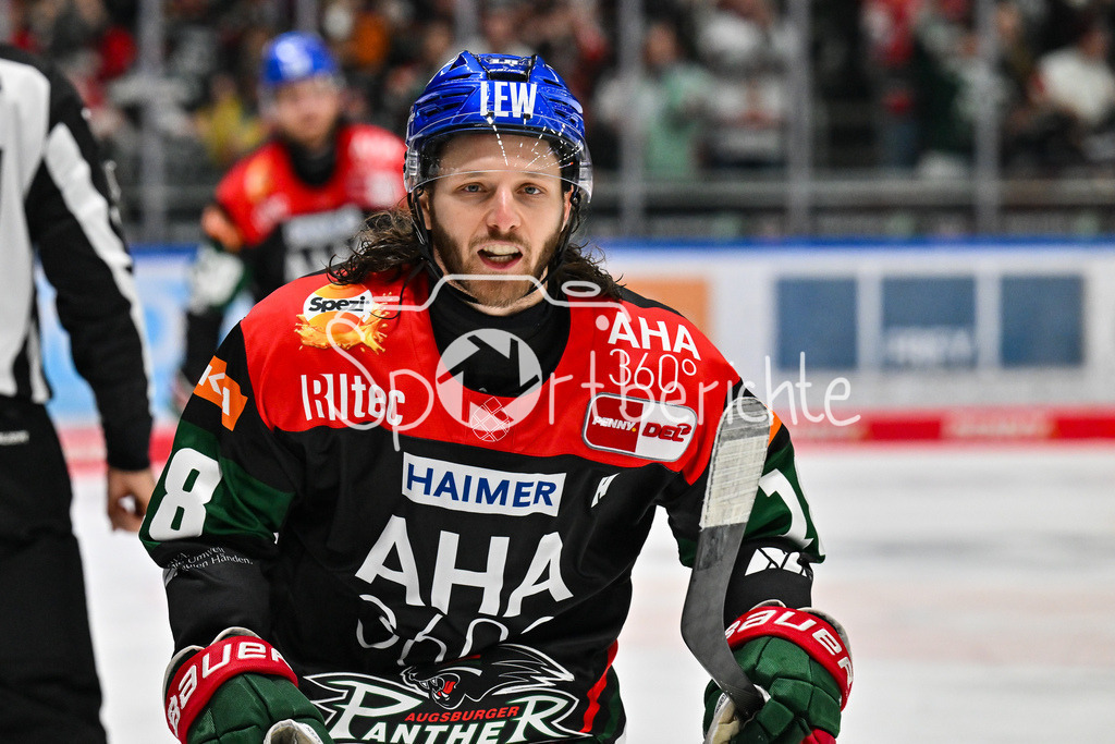 Augsburger Panther - Düsseldorfer EG | Jubel der Panther nach dem Treffer zum 4-1 durch Anthony LOUIS (Augsburger Panther #18) / Tor / Torschuetze / Freude / Happy / DEL: Augsburger Panther - Duesseldorfer EG, Curt Frenzel Stadion am 04.03.2025