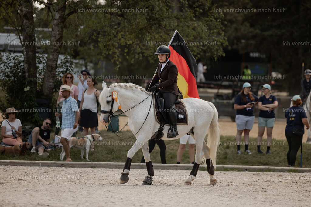 WE_SP_Stoib_Siegerehrung_PI2025_2160 | Pferd International München 2025