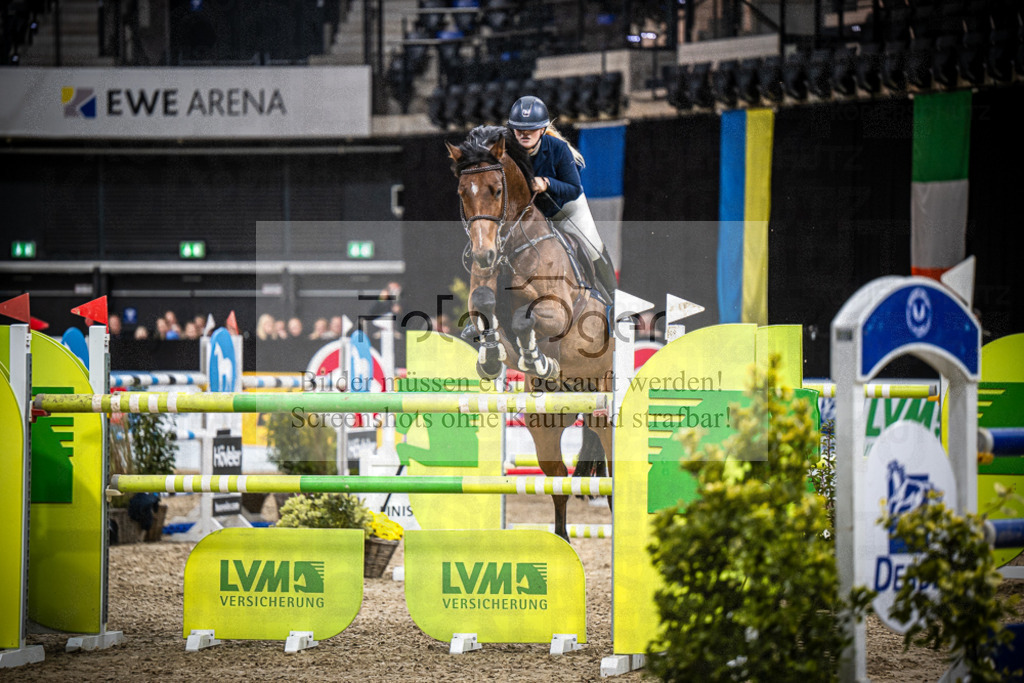 DOS_4012 | Entdecke hochwertige Reitturnierfotos von Foto Oger. Professionell, emotional und authentisch – jetzt Lieblingsmomente im Shop bestellen.Deutschlandweite Turnierfotografie. - Realisiert mit Pictrs.com