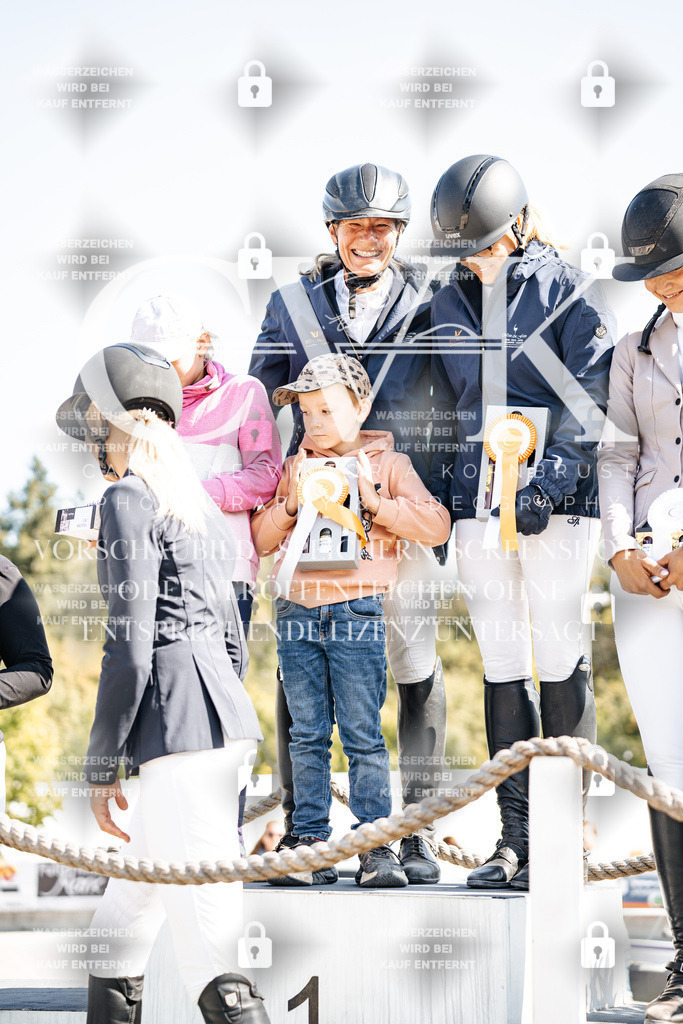 CK704093 | Turnierfotografie Pferdefotografie Trier Rheinland-Pfalz Pferdesport Reitsport Tierfotografie Sportfotografie Pferdevideo Pferdevideografie Equestrianvideography equestrianphotography  - Realisiert mit Pictrs.com