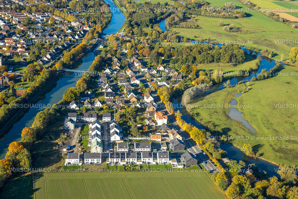 Hamm251001032 | Luftbild, Neubaugebiet für Wohnhäuser Im Fuchswinkel an der Lippestraße / Friedrichsfeld zwischen Fluss Lippe Flussmäander und Datteln-Hamm-Kanal, Uentrop, Hamm, Ruhrgebiet, Nordrhein-Westfalen, Deutschland